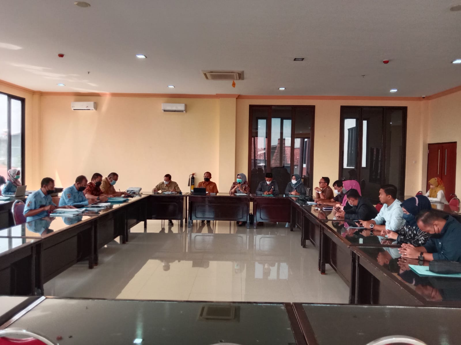 Rapat Kerja Komisi II DPRD Kab. Mojokerto bersama OPD tanggal 4 April 2022